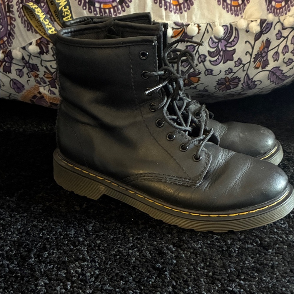Dr. Martens Black Leather Combat Boots size 5